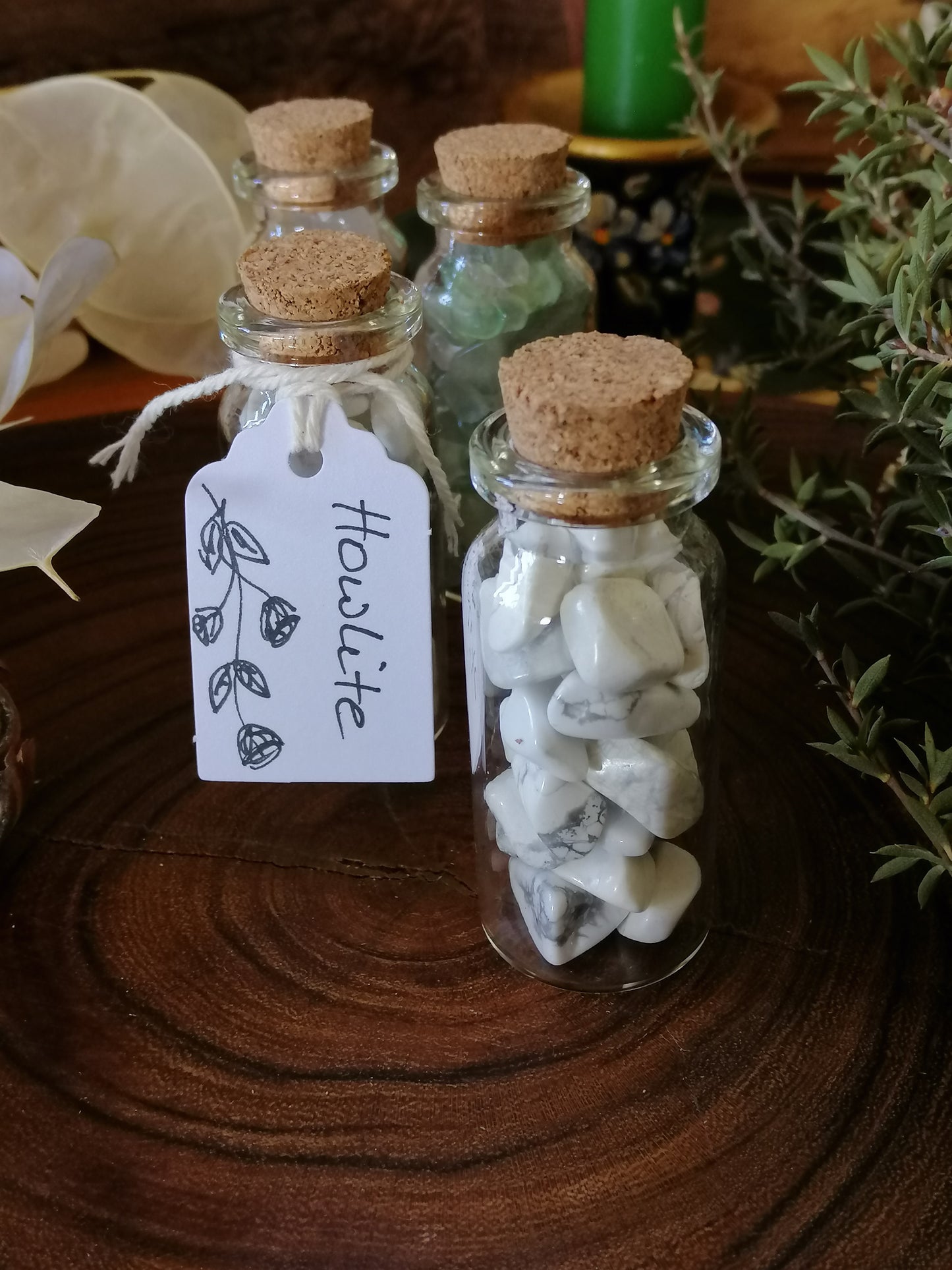 Howlite Crystal Chip Bottle