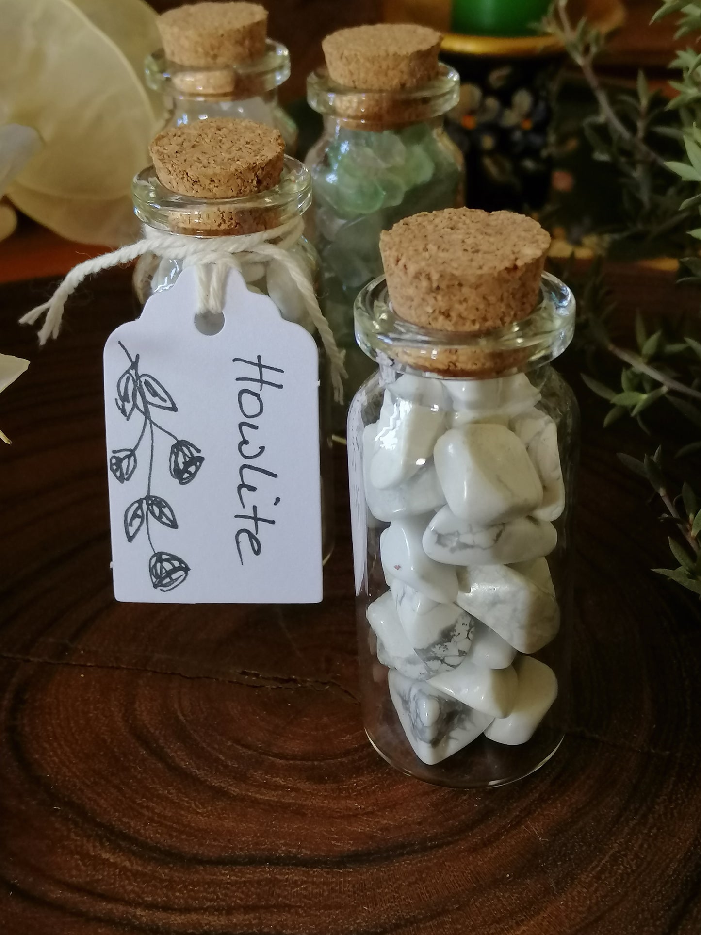 Howlite Crystal Chip Bottle